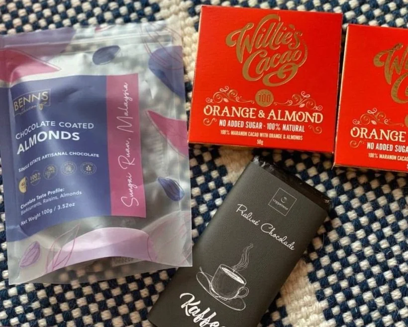  The  chocolate-coated almonds from Benns  are so addictive that I finished them in one day. 