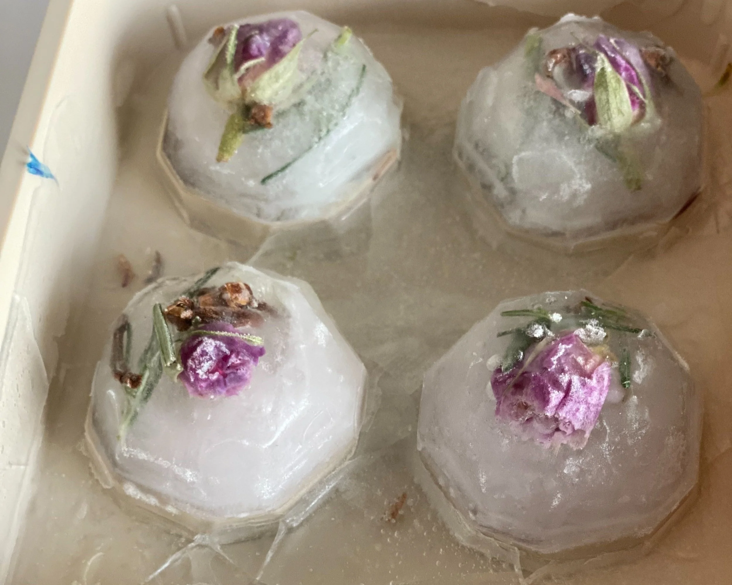  Every bit should look festive  