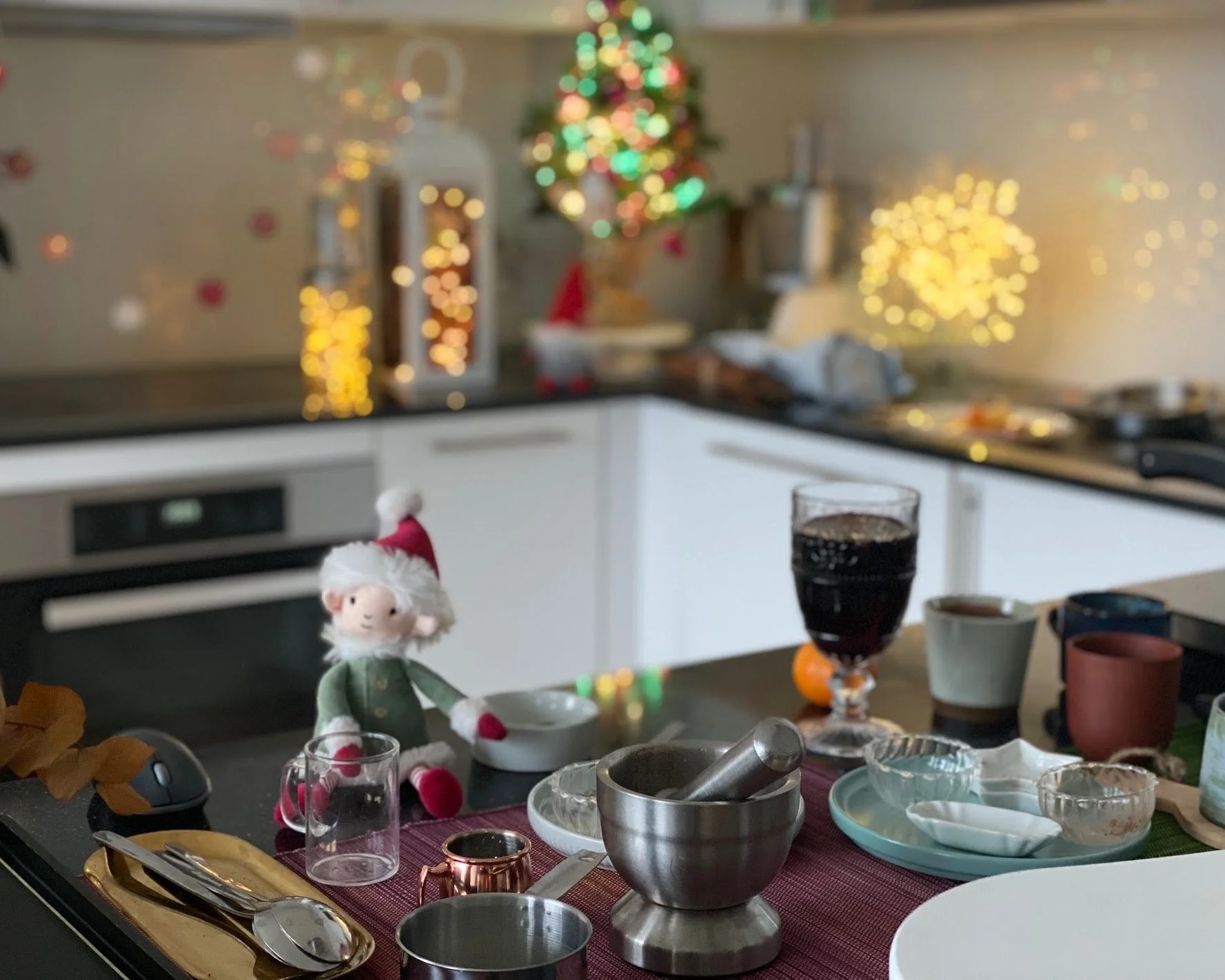  Virtual Events can be organized with limited everyday resources from the kitchen 